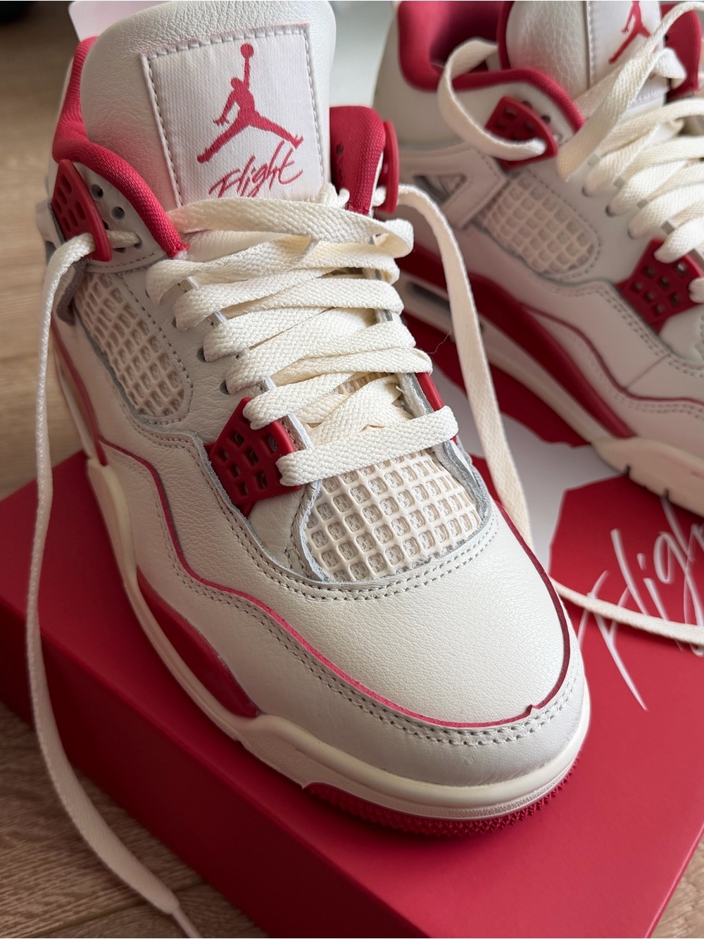 Jordan Box in Red with Black Speckle